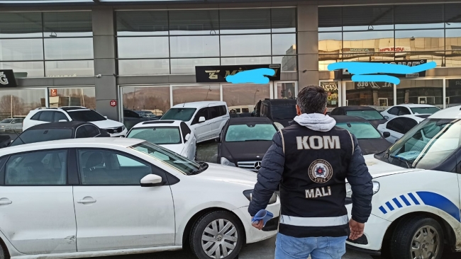 Ankara'da sahte basın kartlı tefecilere operasyon: 8 gözaltı